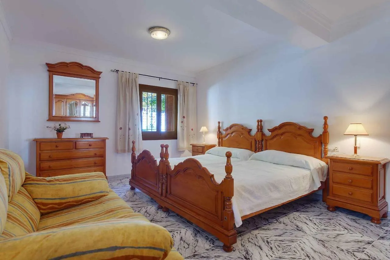 Villa Christina Нерха Испания
